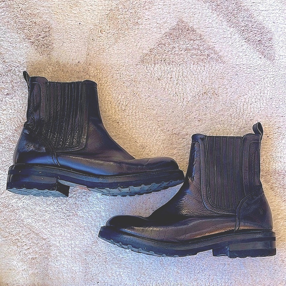 Frye Ella Chelsea Moto Boots